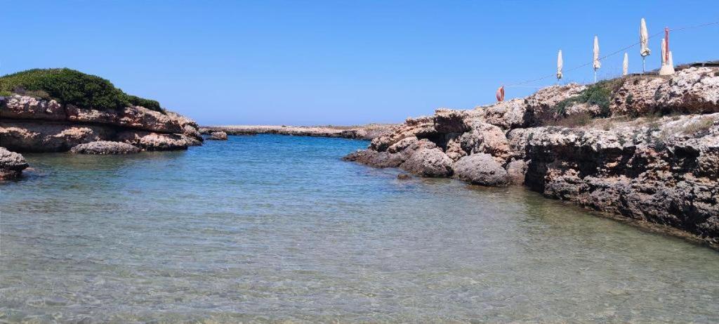 Hotel Scoglio Degli Achei Torre Santa Sabina Dış mekan fotoğraf