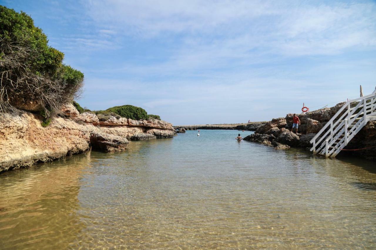 Hotel Scoglio Degli Achei Torre Santa Sabina Dış mekan fotoğraf